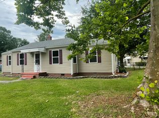 225 Kenneth Blvd, Havelock, NC 28532