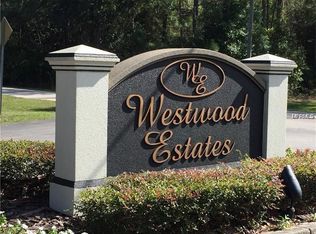 8105 Spring Forest Ln, Wesley Chapel, FL 33544