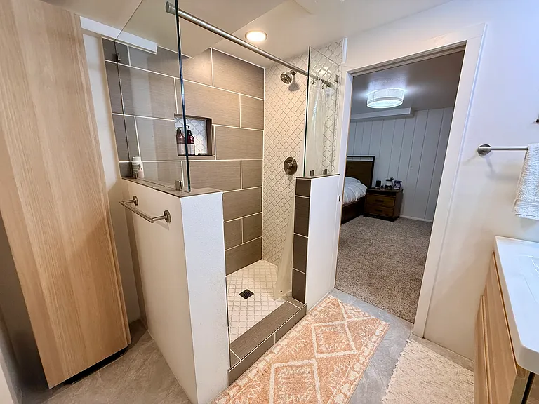 4146 46th Ave SW — Photo 31