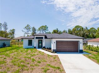 3007 35th St SW, Lehigh Acres, FL 33976