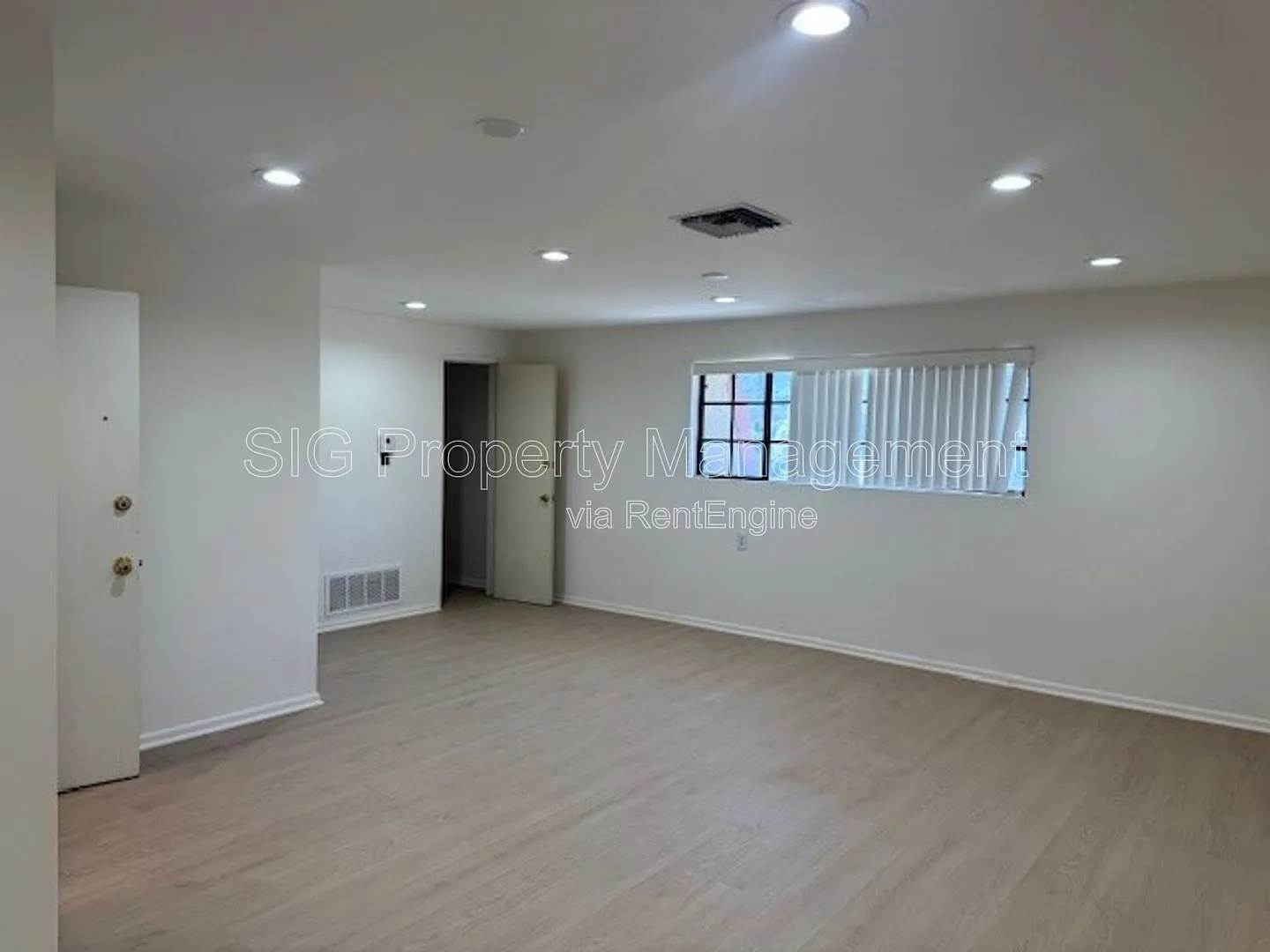 Studio, 1.0 bath, 600 sqft, $1,400 — Photo 3