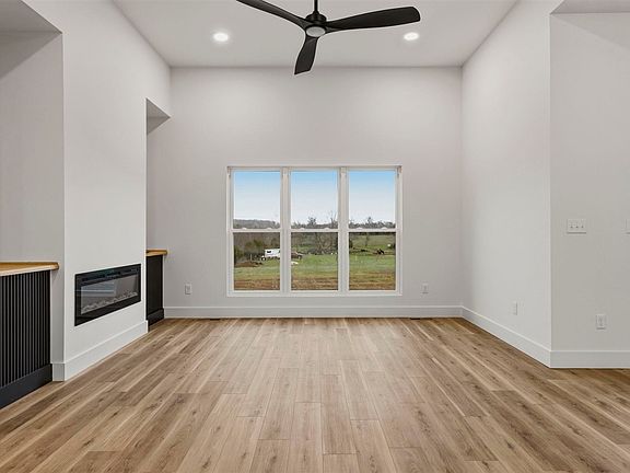 5th image of 1174 Mount Olivet Rd