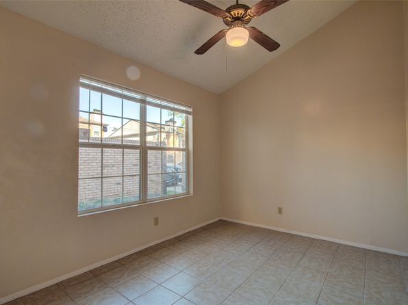 irving-texas-162653169 picture