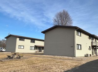 1441 Valle Vista Blvd #1445C, Pekin, IL 61554