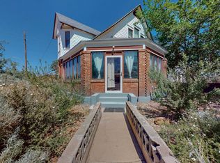 423 Arno St SE, Albuquerque, NM 87102