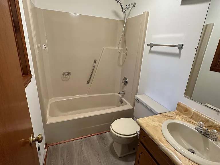 1864 Pleasant Cir — Photo 12