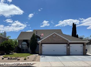 4304 Rio Colorado Rd NW, Albuquerque, NM 87120