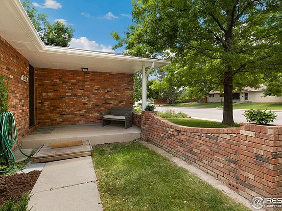 5th image of 2218 Cameo Ave