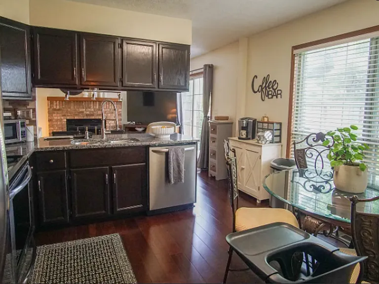 415 Winesap Dr — Photo 4