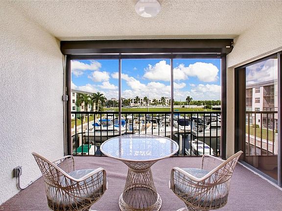 4th image of 803 River Point Dr APT 203B