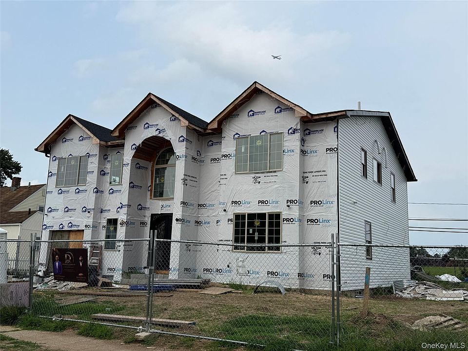 2nd image of 109 Spring Lane