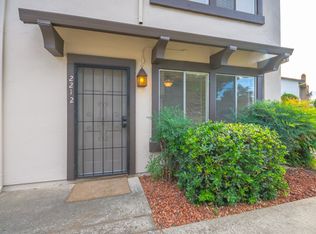 2212 Elmcrest Ln, Rancho Cordova, CA 95670
