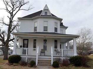 508 S Church St, Toledo, IA 52342