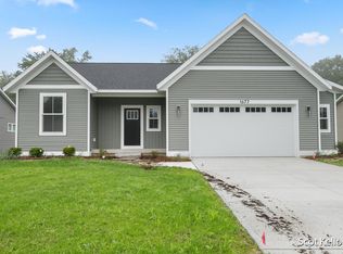 1677 Mulligan Dr SW, Wyoming, MI 49519