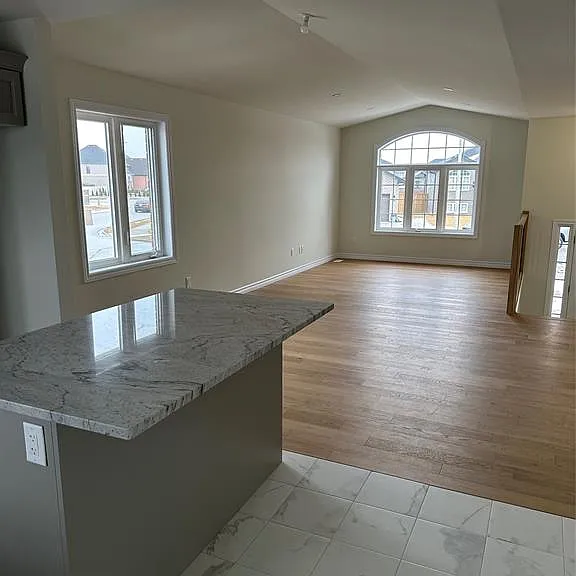1186 Aspen Ridge Cres — Photo 3