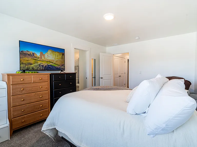 1919 S 1280 W — Photo 12