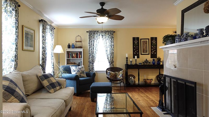 2nd image of 198 Homestead Avenue