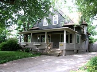 216 S 15th St, Centerville, IA 52544