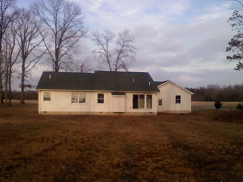 2nd image of 420 High Bridge Rd