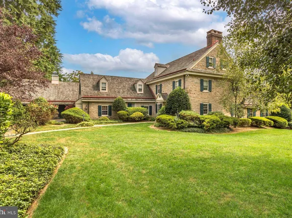 711 Washington Ln, Rydal, PA 19046