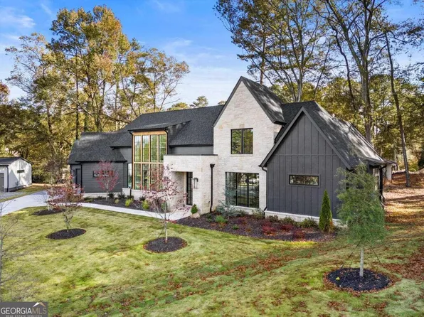 131 Mayfield Cir, Alpharetta, GA 30009