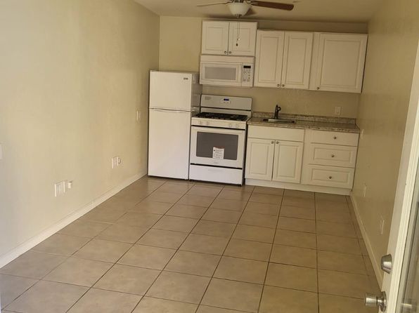 44715 1/4 Fig St UNIT 2