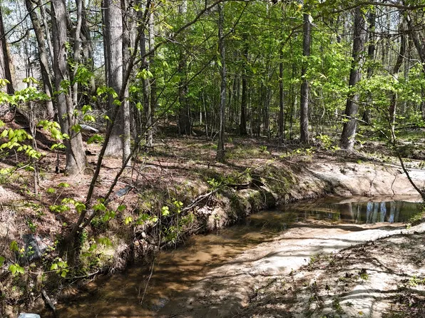 150 Turnberry Cir, Fayetteville, GA 30215