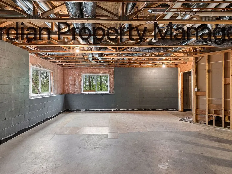 249 Pleasant Ln — Photo 27
