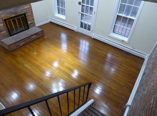 136 6th St NE APT 1, Washington, DC 20002