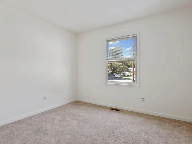 3315 Albion Ct — Photo 24