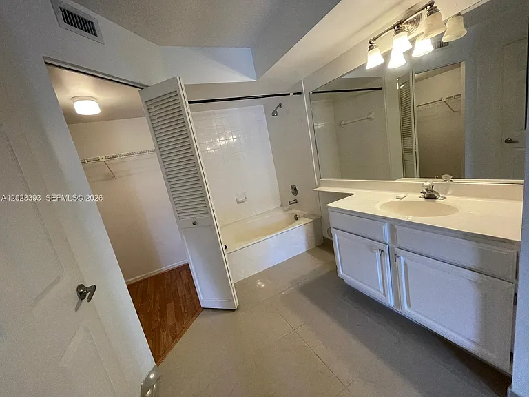 1280 S Alhambra Cir #2119 — Photo 8