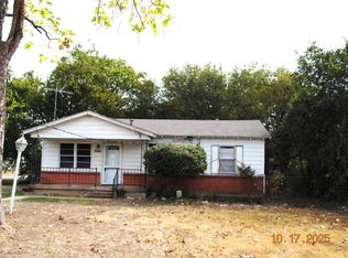 1660 Marsalis Rd, Lancaster, TX 75134