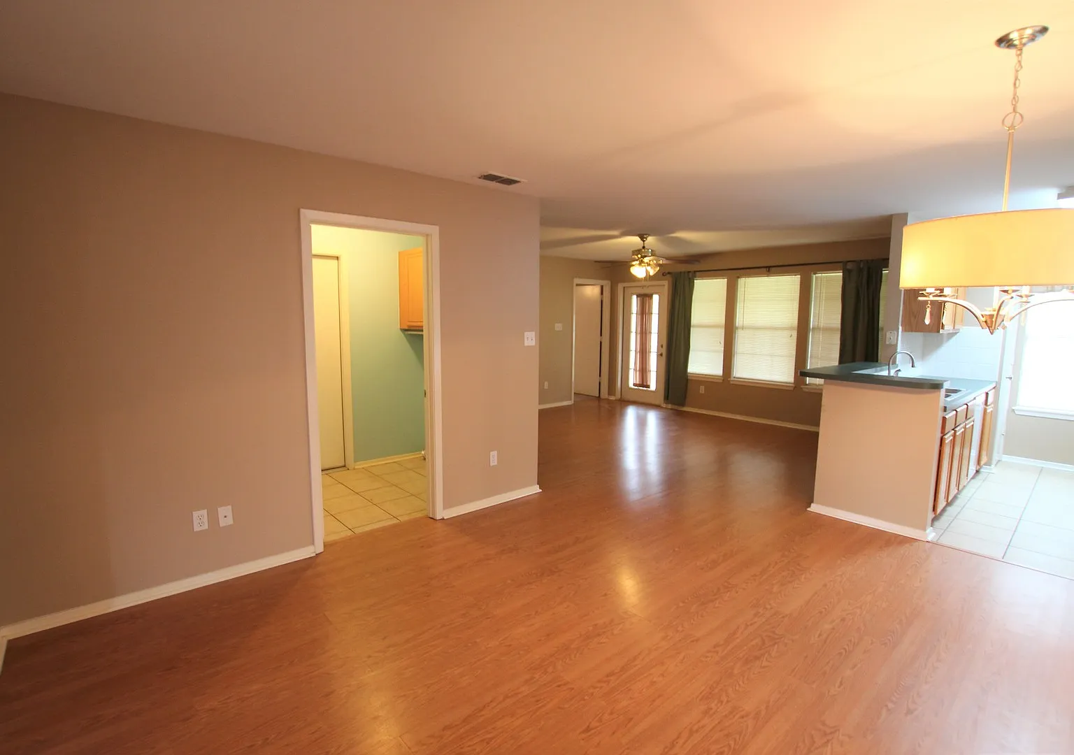 Coming soon: 3 bedroom, 2 bath home in Whitehouse! Whitehouse ISD — Photo 2