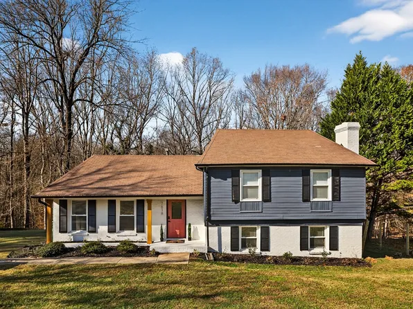 7618 Ritter Dr, Charlotte, NC 28270