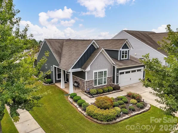 9005 Cape Breton Ln, Lancaster, SC 29720