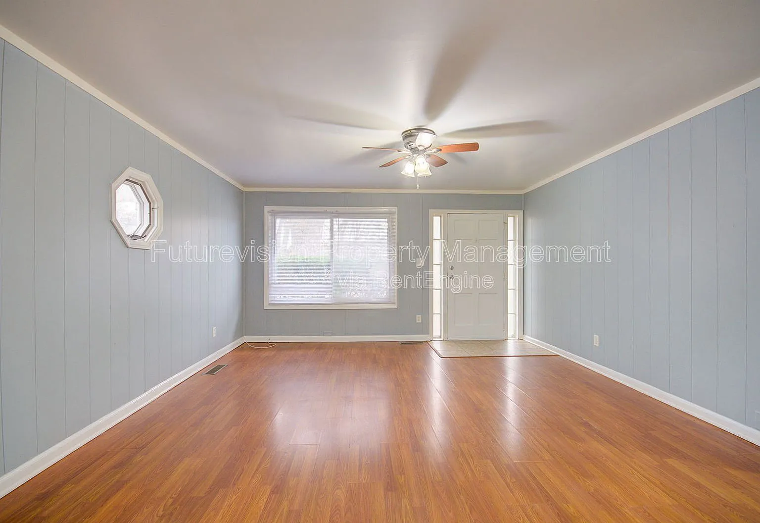 3 bed, 1.0 bath, $1,975 — Photo 4