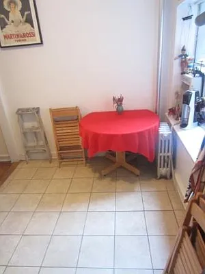 Rented by City Connections Realty | media 27