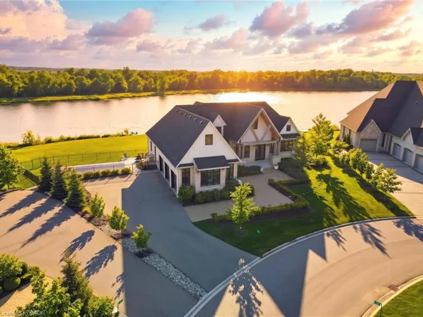 129 Heritage Lake Dr, Puslinch, ON N0B 2J0