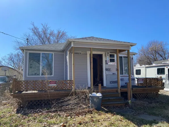 2428 Illinois Ave, Flint, MI 48506
