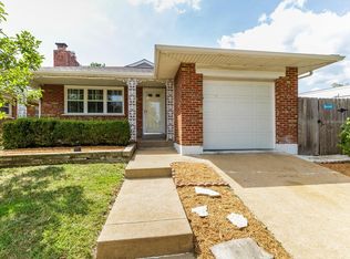 4648 Holly Hills Ave, Saint Louis, MO 63116