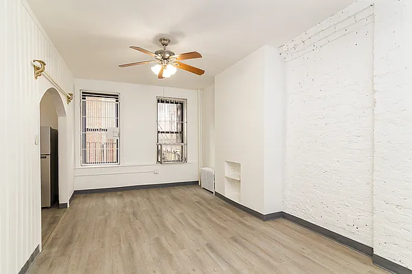 Rented by Oxford Property Group | media 2