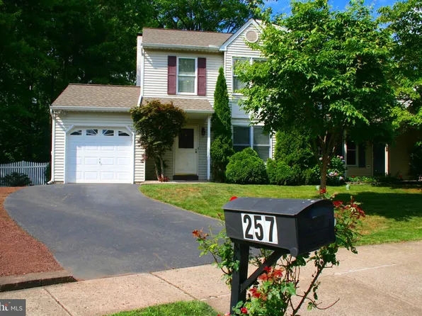 257 Stefan Pl, Chalfont, PA 18914