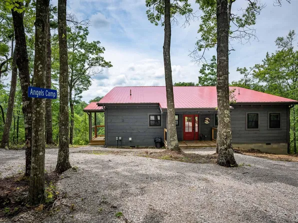 362 Spirit Way, Frenchburg, KY 40322