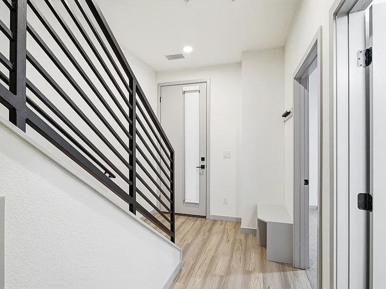 University Hills Townhomes — Photo 119