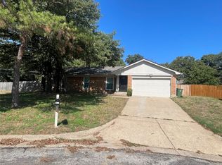 4609 Elm Tree Ct, Arlington, TX 76017