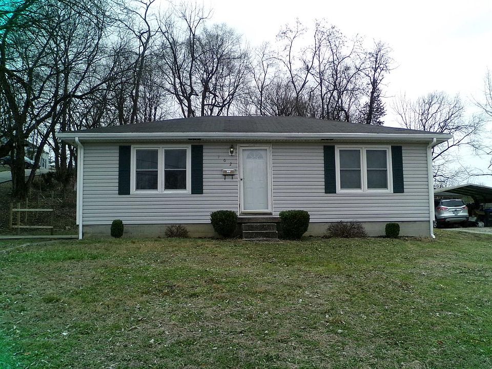 1st image of 702 Hillcrest Ave