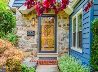 229 Rock Glen Rd, Wynnewood, PA 19096