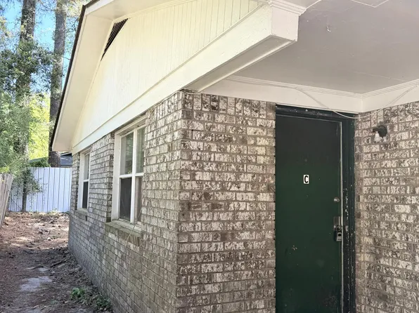 636 Cashew St #A-b, Charleston, SC 29407