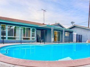 535 S Laurinda Ln, Orange, CA 92869