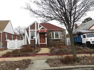 13017 230th St, Springfield Gardens, NY 11413